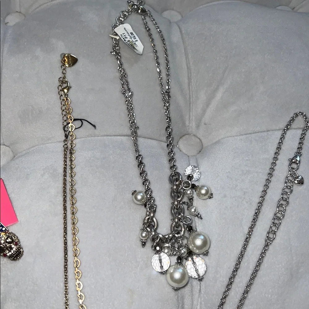 Collection of Jewelry - Picture 7 of 11